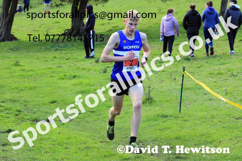 Mens Masters and Mens Under-20s, 2022 NECAA Cross Country Relays, Thornley Hall Farm, Peterlee, County Durham, October 15th. Photo: David T. Hewitson/Sports for All Pics